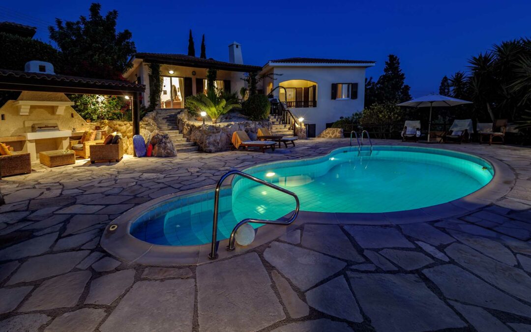 7 Great Ideas for a New Pool Look